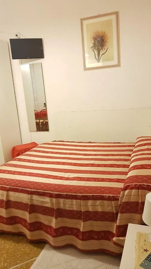 Albergo Bernardini Pisa 0*,